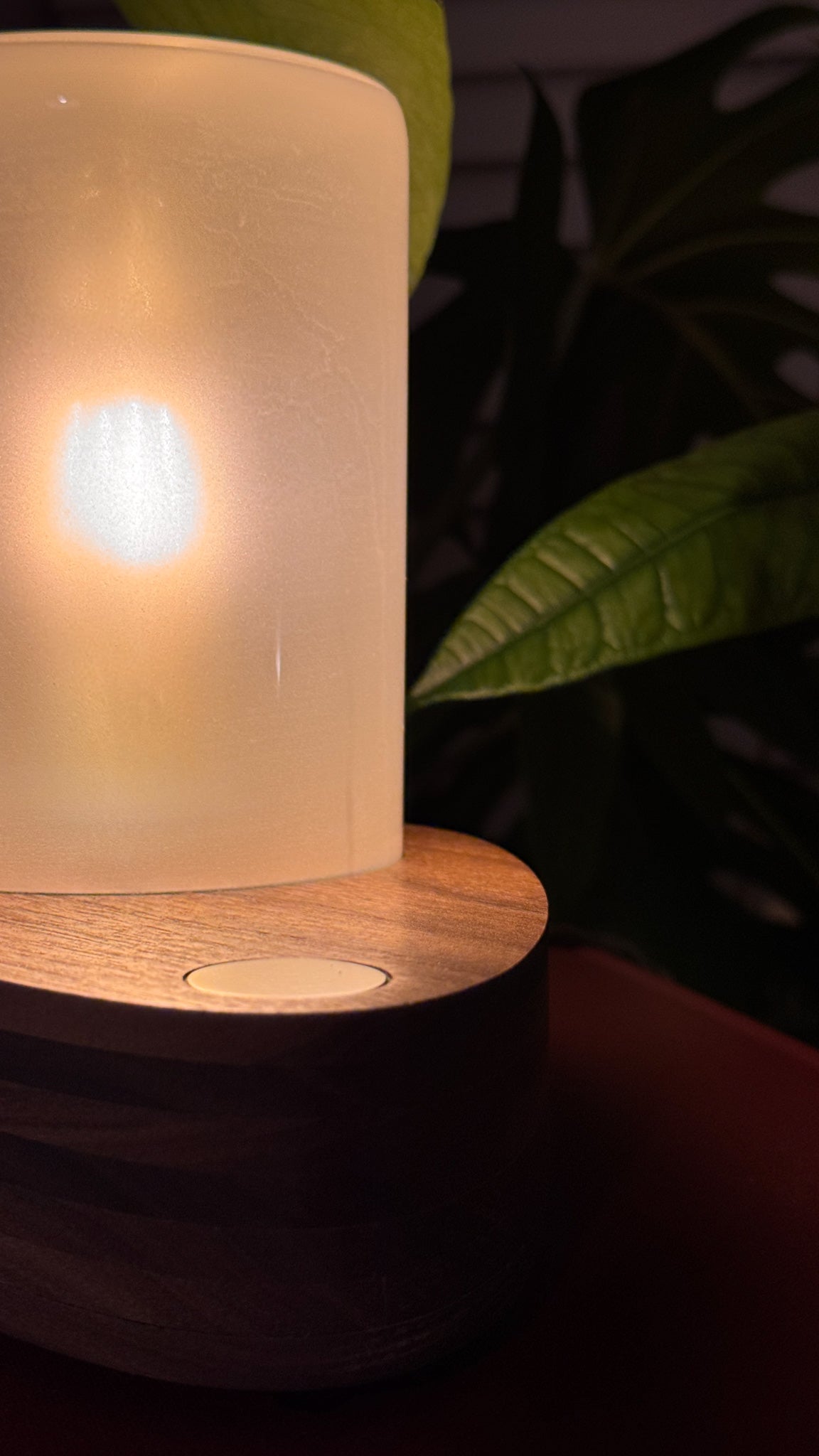 Handmade Walnut & Glass Dome Table Lamp with 3-way touch button (round)
